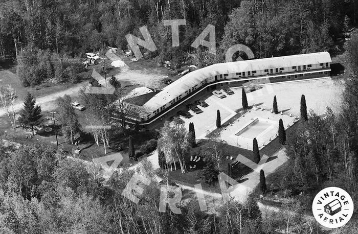 Flamingo Motel - 1991 Aerial (newer photo)